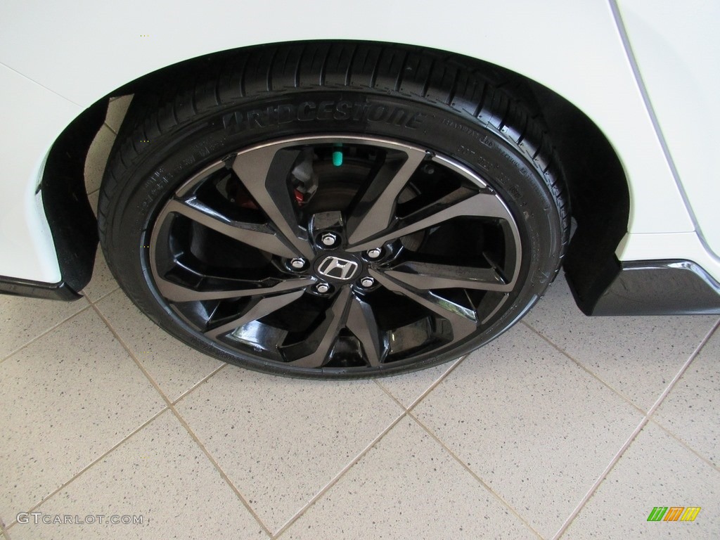 2018 Honda Civic Sport Touring Hatchback Wheel Photo #138598425