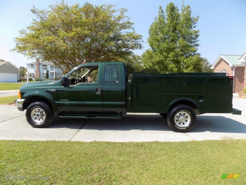 Woodland Green Metallic 2000 Ford F350 Super Duty XLT SuperCab 4x4 Chassis Utility Truck Exterior Photo #138599643