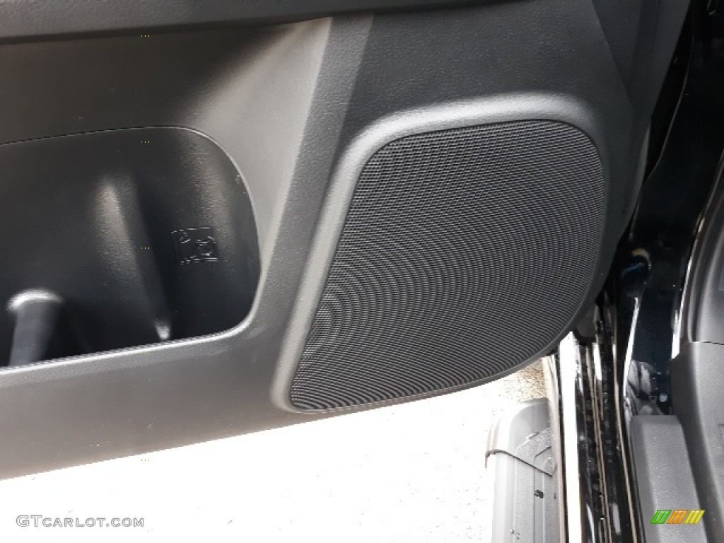 2020 4Runner Limited 4x4 - Midnight Black Metallic / Black photo #28