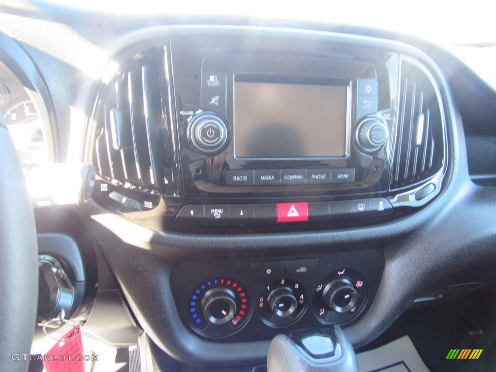 2016 Ram ProMaster City Tradesman SLT Cargo Van Controls Photo #138602450