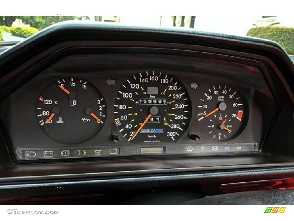 1994 Mercedes-Benz E 320 Convertible Gauges Photo #138602637