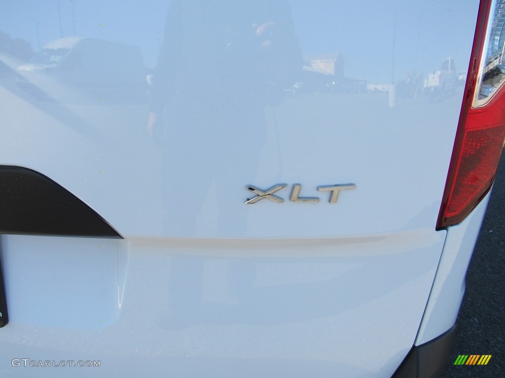 2016 Ford Transit Connect XLT Cargo Van Marks and Logos Photos
