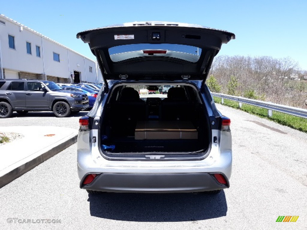 2020 Highlander XLE AWD - Celestial Silver Metallic / Black photo #30