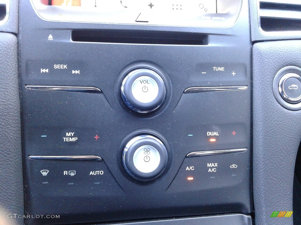2016 Taurus SEL - Ruby Red / Charcoal Black photo #23