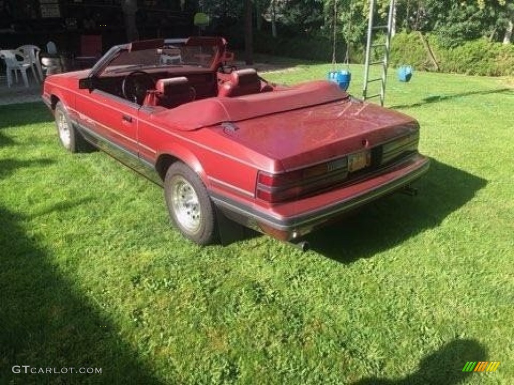 1985 Mustang GT Convertible - Medium Canyon Red / Red photo #6