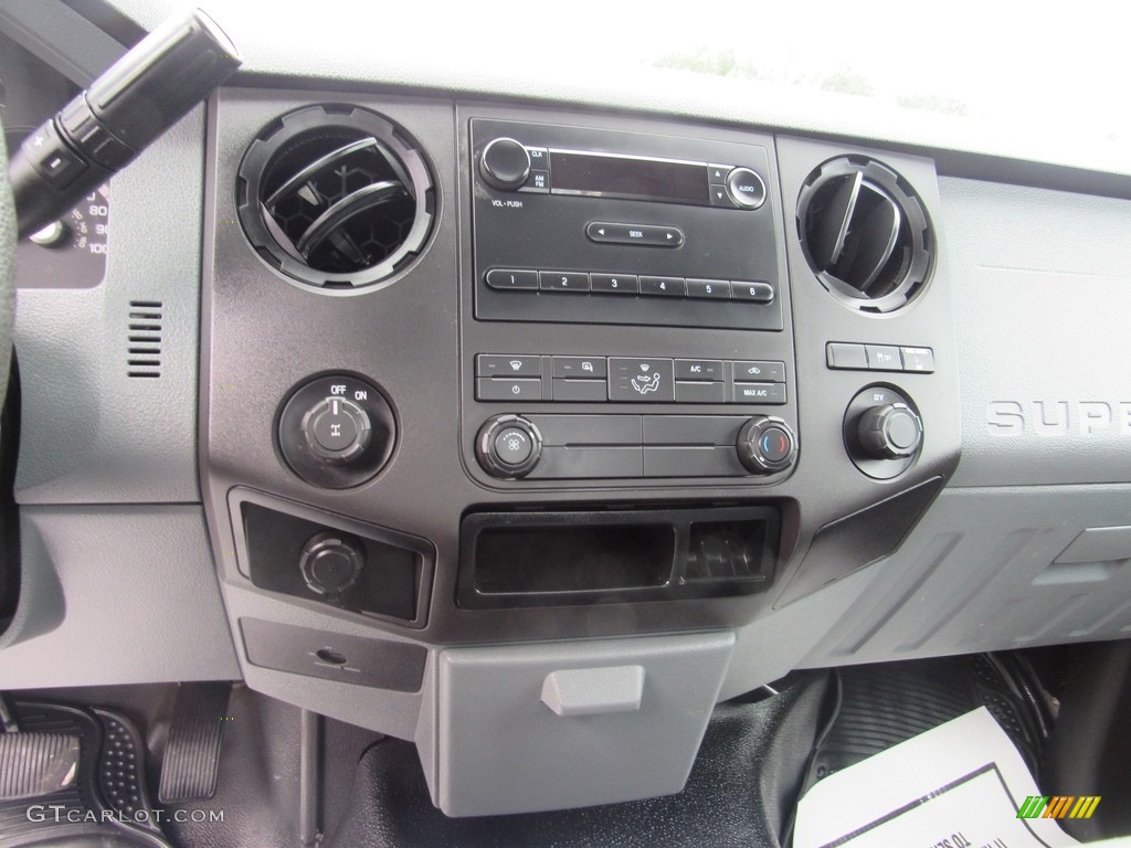 2012 Ford F350 Super Duty XL Regular Cab Chassis Controls Photo #138613456