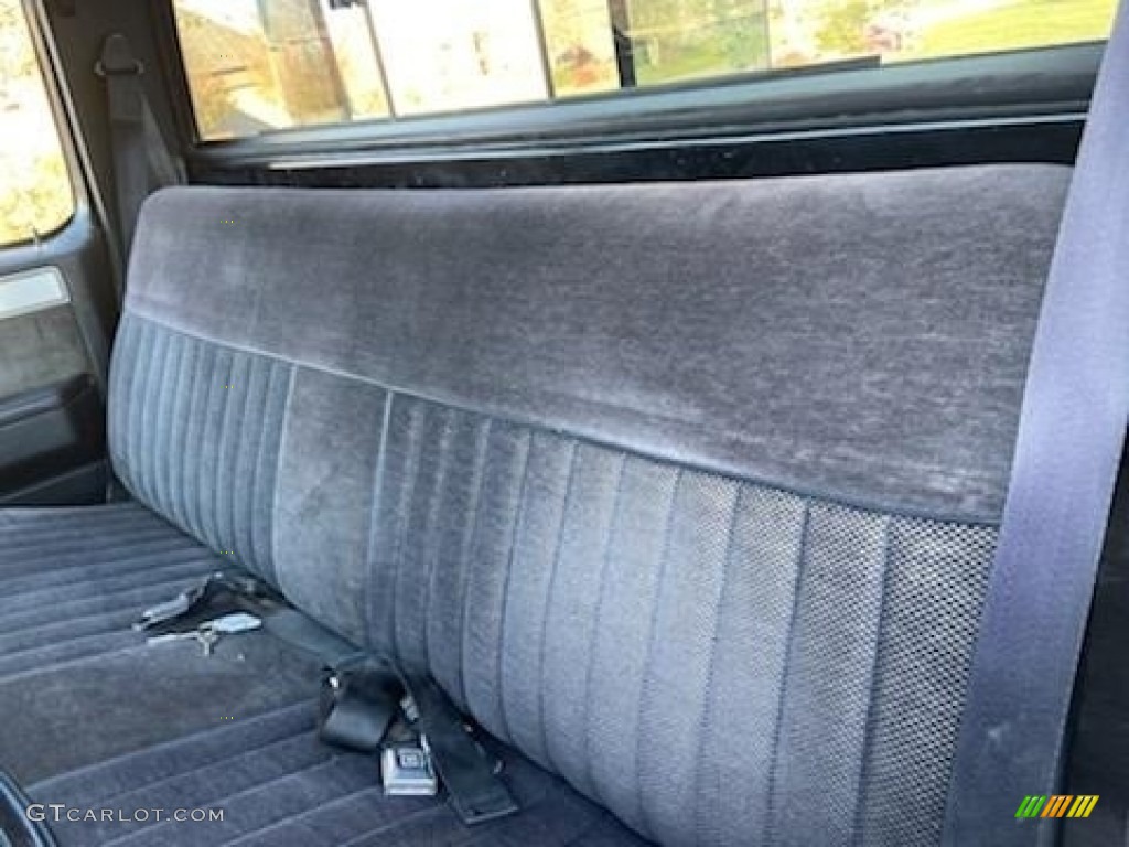 1987 Chevrolet C/K V10 Silverado Regular Cab 4x4 Front Seat Photo #138614121