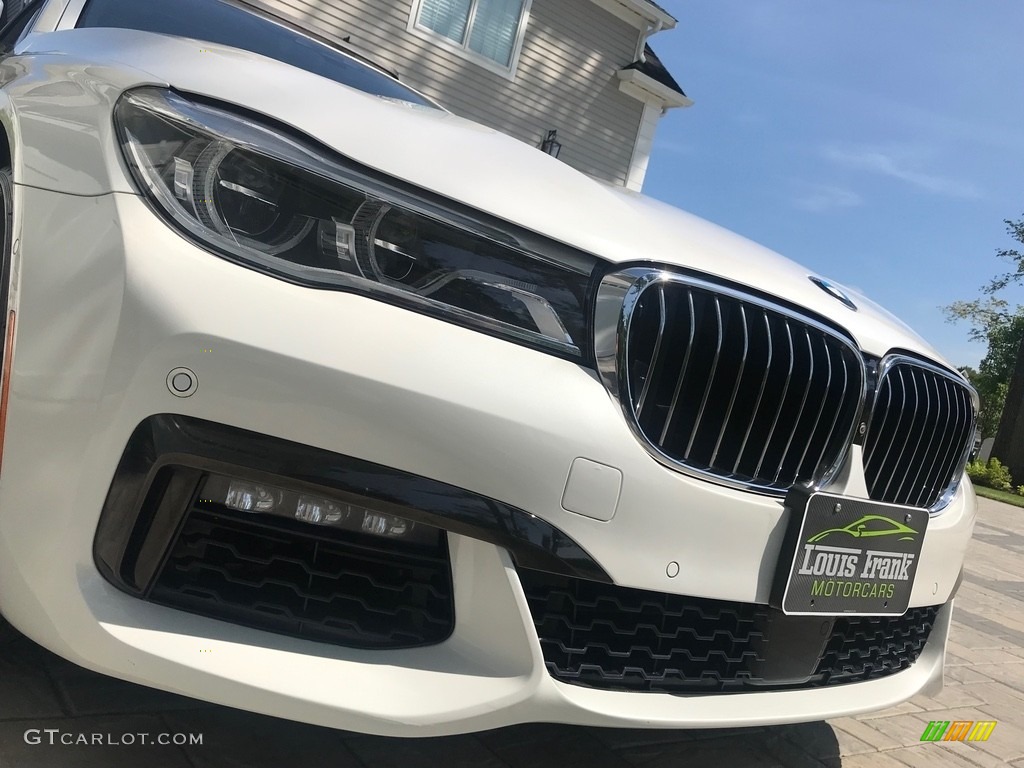 2016 7 Series 750i xDrive Sedan - Mineral White Metallic / Ivory White photo #22