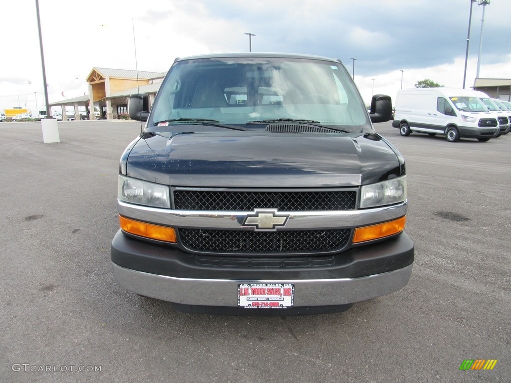 2013 Express LT 3500 Passenger Van - Black / Medium Pewter photo #6