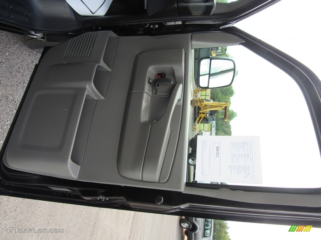 2013 Express LT 3500 Passenger Van - Black / Medium Pewter photo #14
