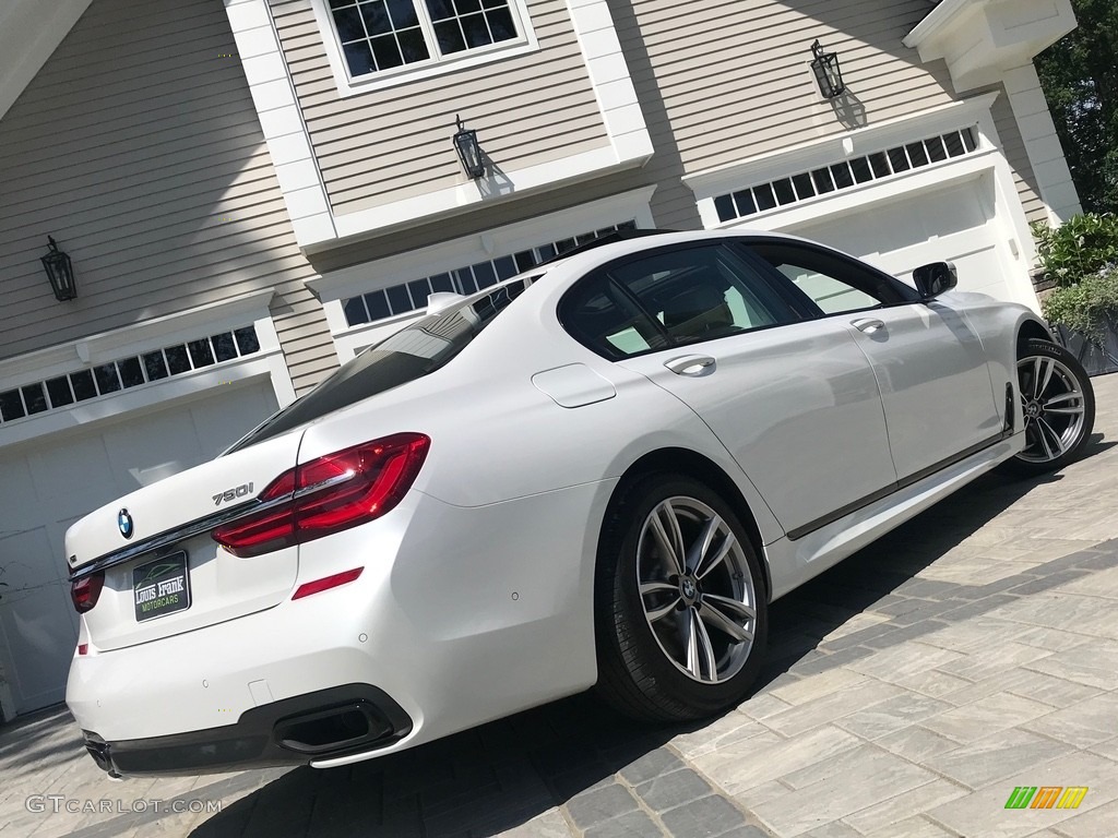 2016 7 Series 750i xDrive Sedan - Mineral White Metallic / Ivory White photo #125
