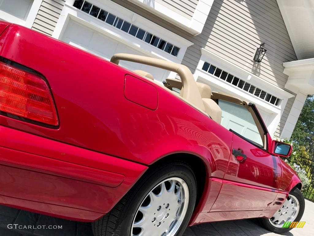 1997 SL 500 Roadster - Imperial Red / Parchment Beige photo #22