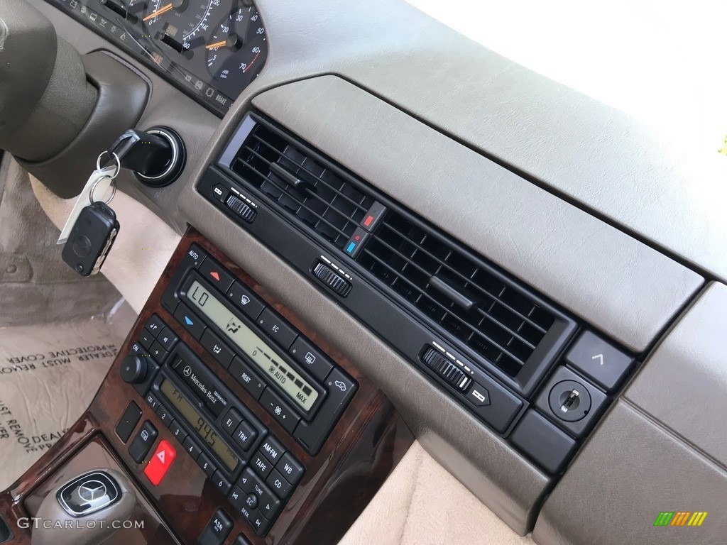 1997 SL 500 Roadster - Imperial Red / Parchment Beige photo #54
