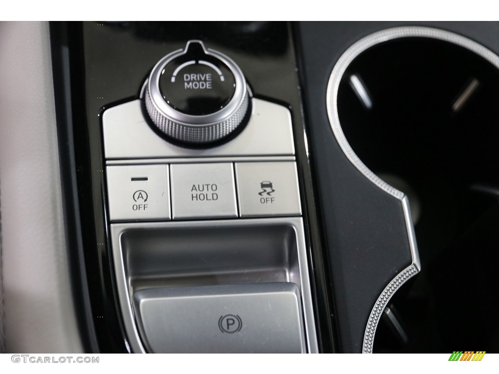 2019 Hyundai Genesis G70 RWD Controls Photo #138619779
