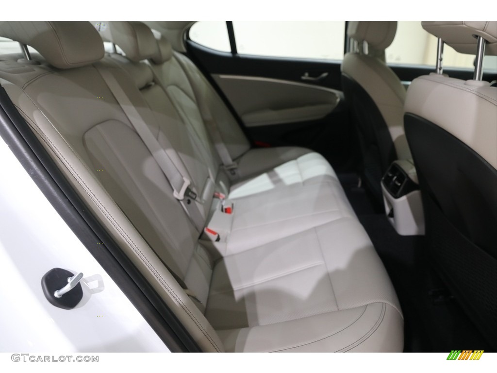 2019 Hyundai Genesis G70 RWD Rear Seat Photo #138619836
