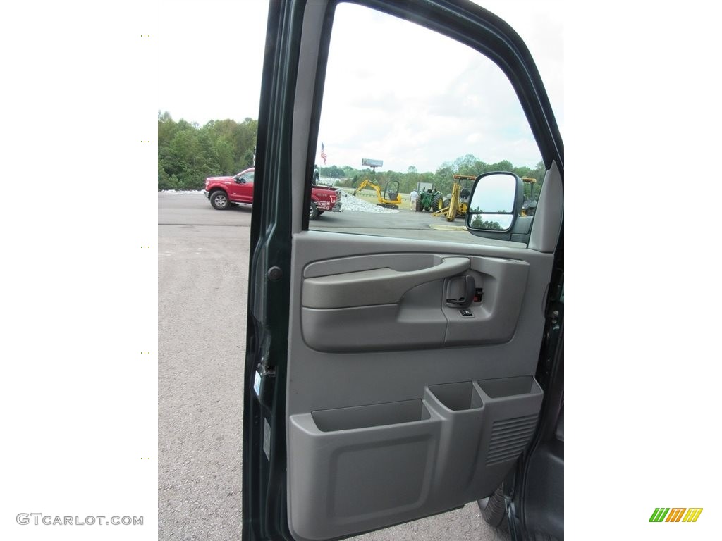2010 Express LS 3500 Extended Passenger Van - Dark Green Metallic / Neutral photo #20