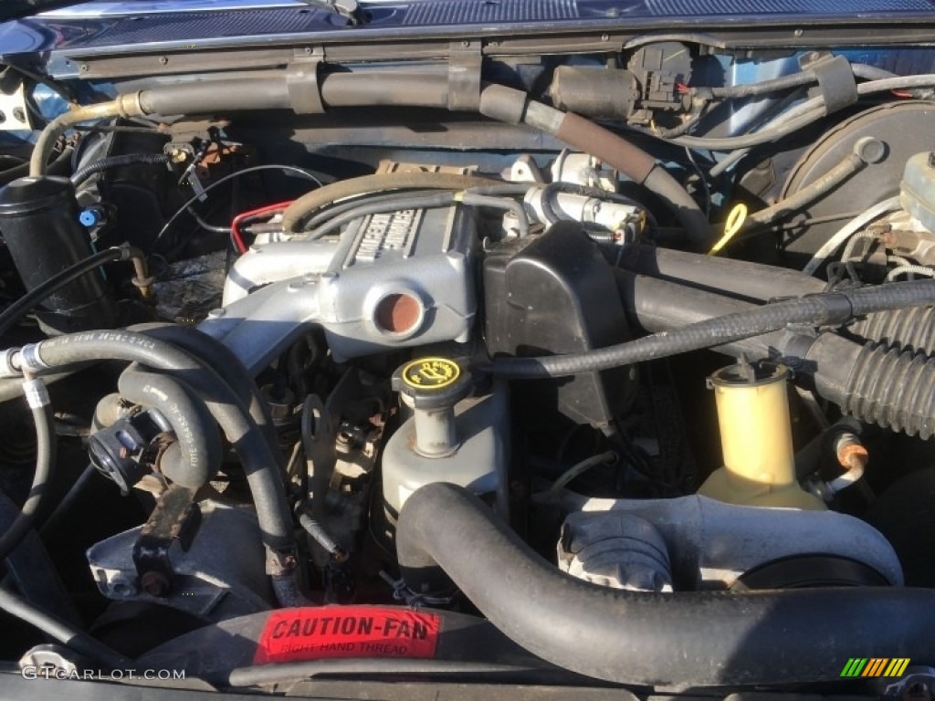 1990 Ford F150 XLT Lariat Regular Cab 4.9 Liter OHV 12-Valve Inline 6 Cylinder Engine Photo #138621129