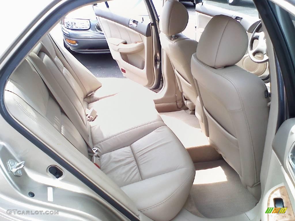 2005 Accord EX-L Sedan - Desert Mist Metallic / Ivory photo #10