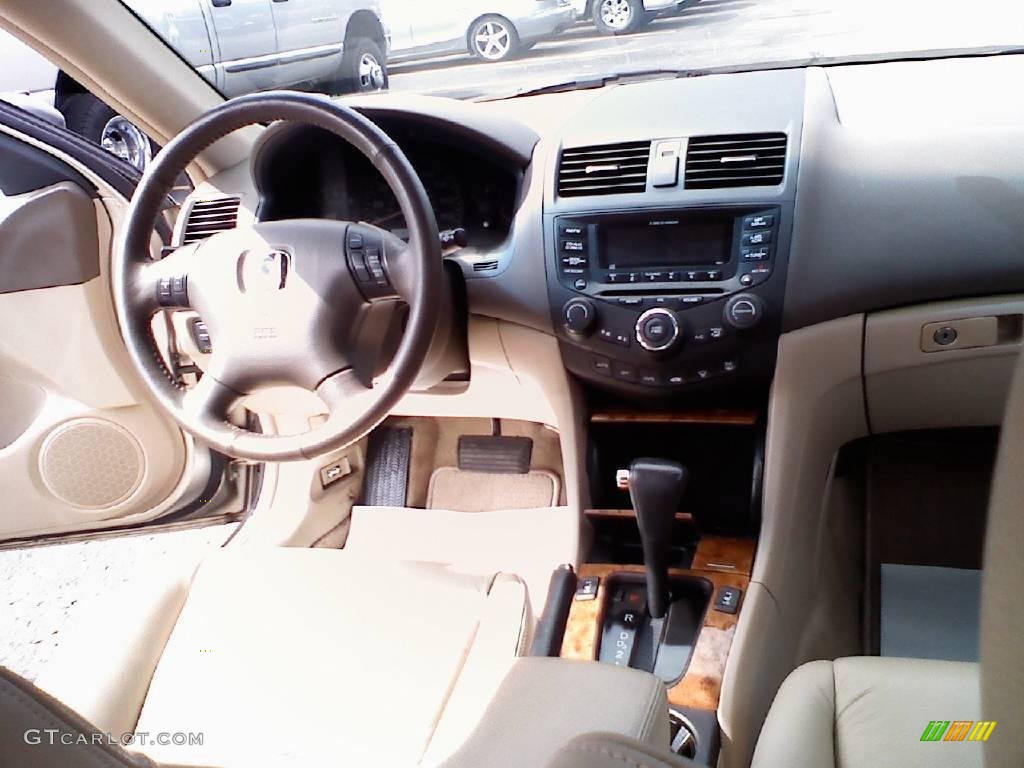 2005 Accord EX-L Sedan - Desert Mist Metallic / Ivory photo #12