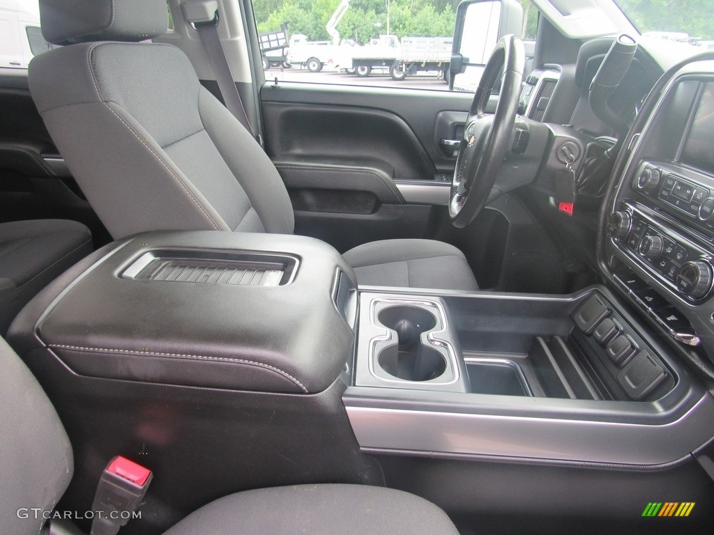 2016 Chevrolet Silverado 2500HD LT Crew Cab 4x4 Front Seat Photo #138623199