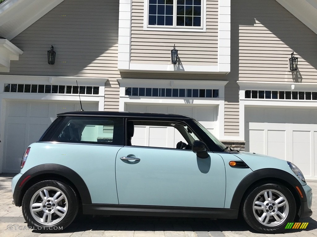 2013 Cooper Hardtop - Ice Blue / Carbon Black photo #106