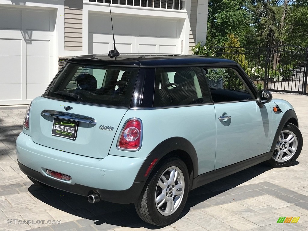 2013 Cooper Hardtop - Ice Blue / Carbon Black photo #107