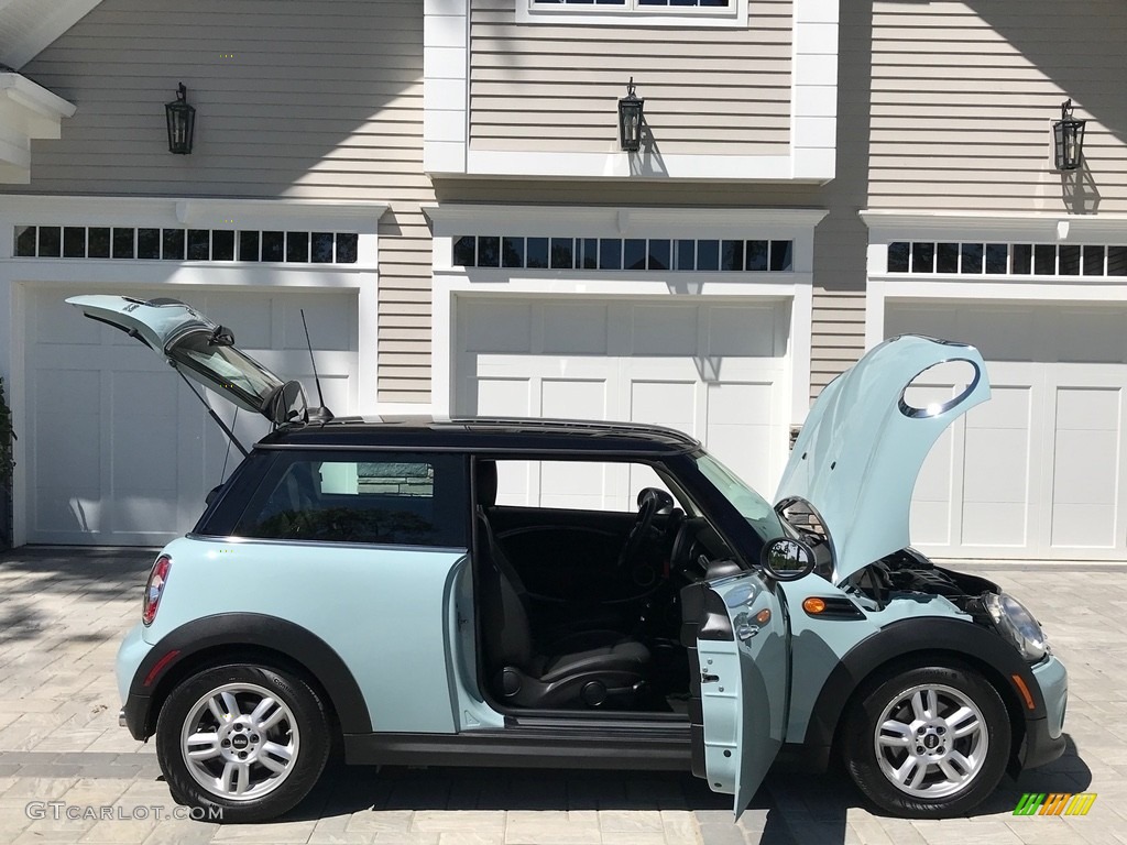 2013 Cooper Hardtop - Ice Blue / Carbon Black photo #109