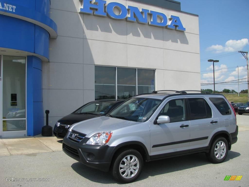 2005 CR-V EX 4WD - Satin Silver Metallic / Black photo #1