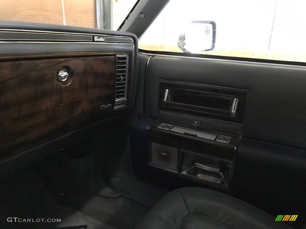 1986 Cadillac Fleetwood Brougham Door Panel Photos