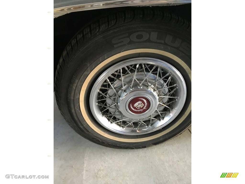 1986 Cadillac Fleetwood Brougham Wheel Photo #138638457