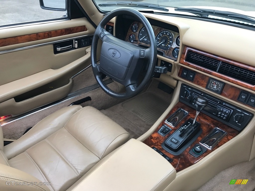 1995 XJ XJS Convertible - Glacier White / Coffee photo #49