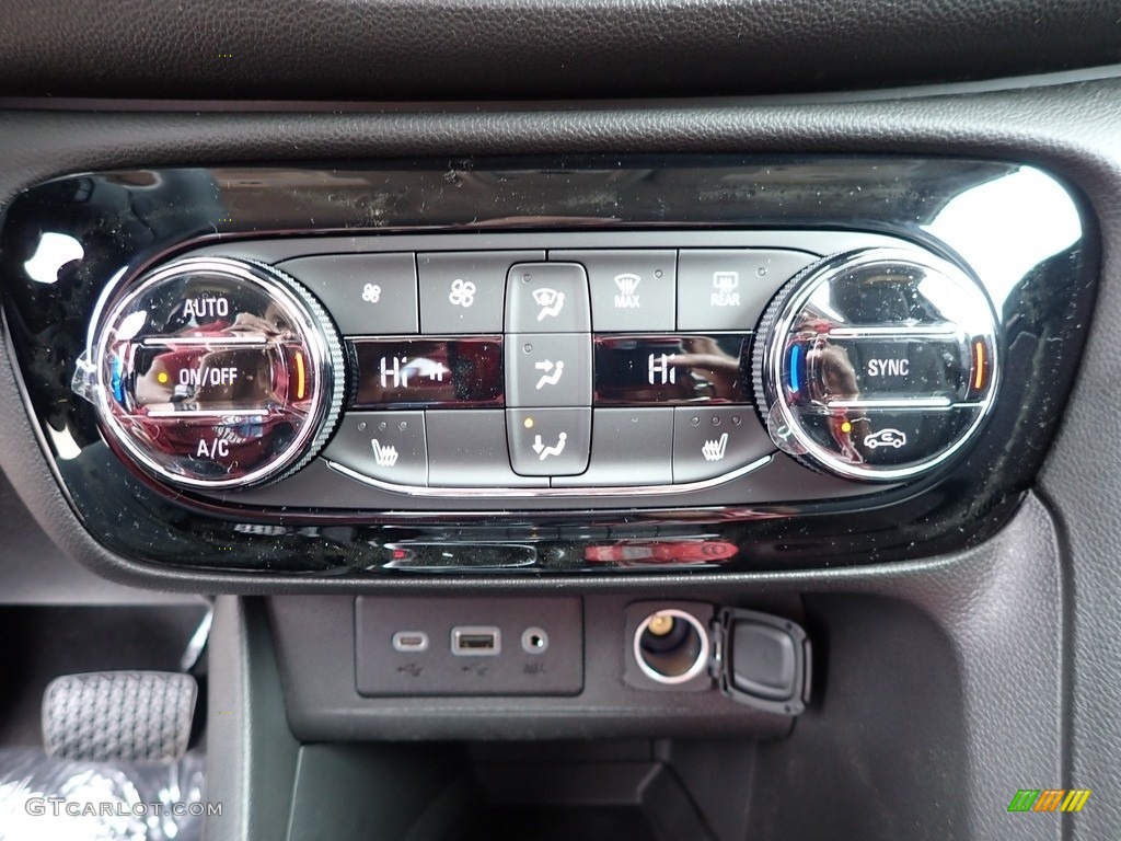 2020 Buick Encore GX Select Controls Photo #138640152