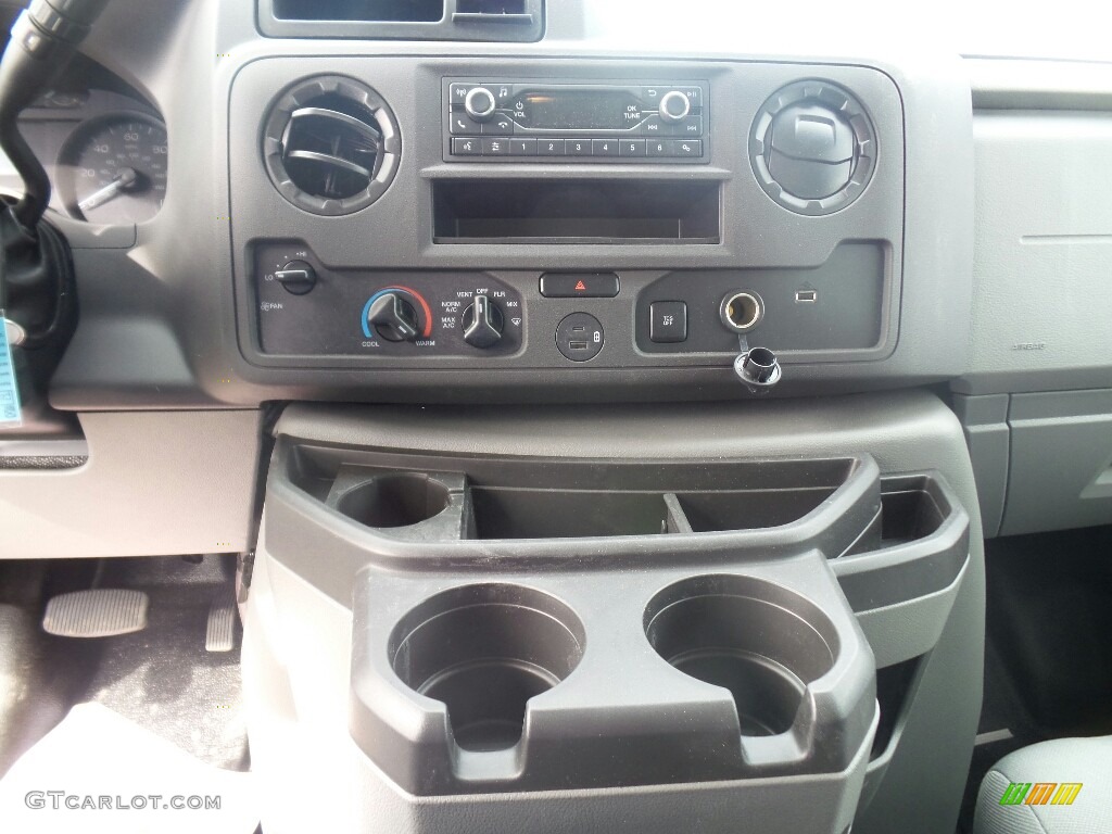 2021 Ford E Series Cutaway E350 Commercial Moving Truck Controls Photos