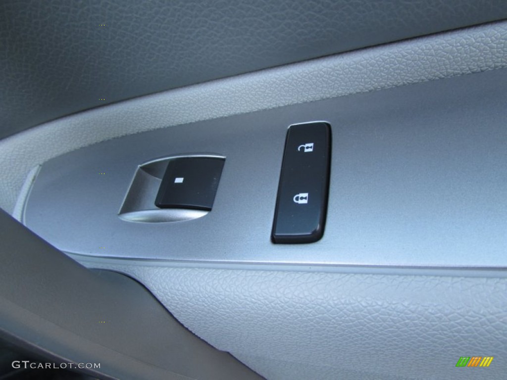 2014 Chevrolet Silverado 2500HD LS Crew Cab 4x4 Dark Titanium Door Panel Photo #138641940