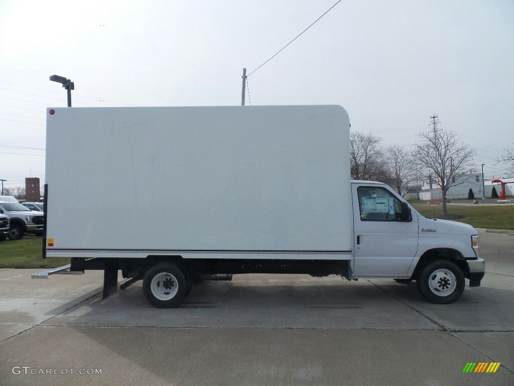 Oxford White 2021 Ford E Series Cutaway E450 Commercial Moving Truck Exterior Photo #138644277