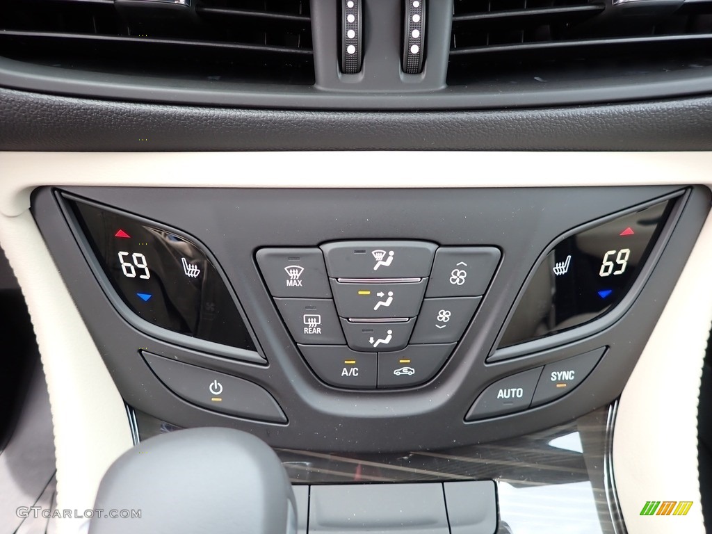 2020 Envision Preferred AWD - Satin Steel Metallic / Light Neutral photo #19