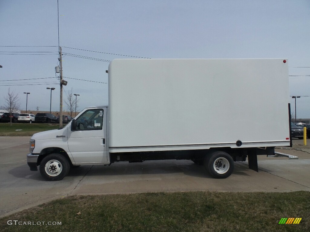 Oxford White 2021 Ford E Series Cutaway E450 Commercial Moving Truck Exterior Photo #138644370