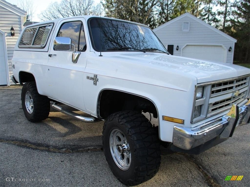 White 1988 Chevrolet Blazer 4x4 Exterior Photo #138645060