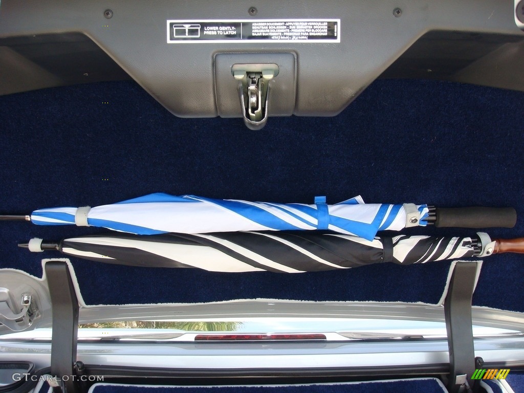 1997 Bentley Azure Standard Azure Model Trunk Photo #138645354