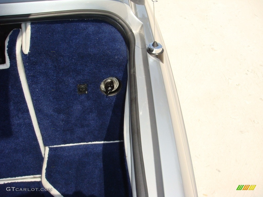 1997 Bentley Azure Standard Azure Model Trunk Photos