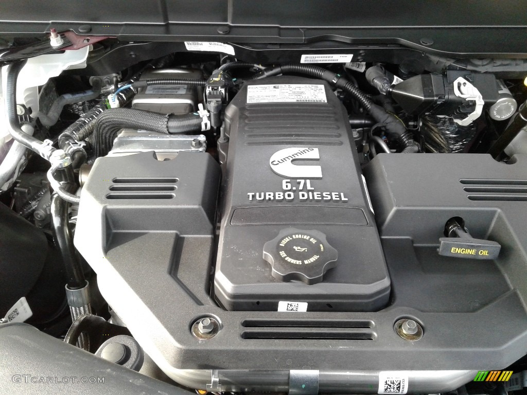 2019 Ram 5500 Tradesman Crew Cab 4x4 Chassis Engine Photos