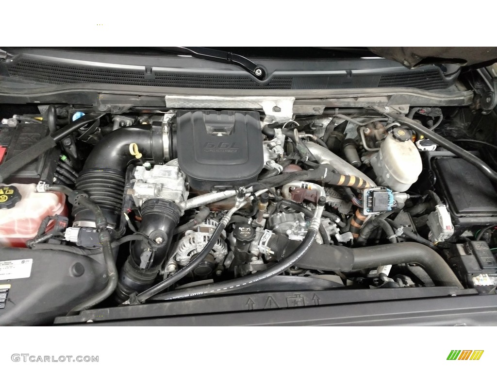 2016 GMC Sierra 2500HD Denali Crew Cab 4x4 Engine Photos
