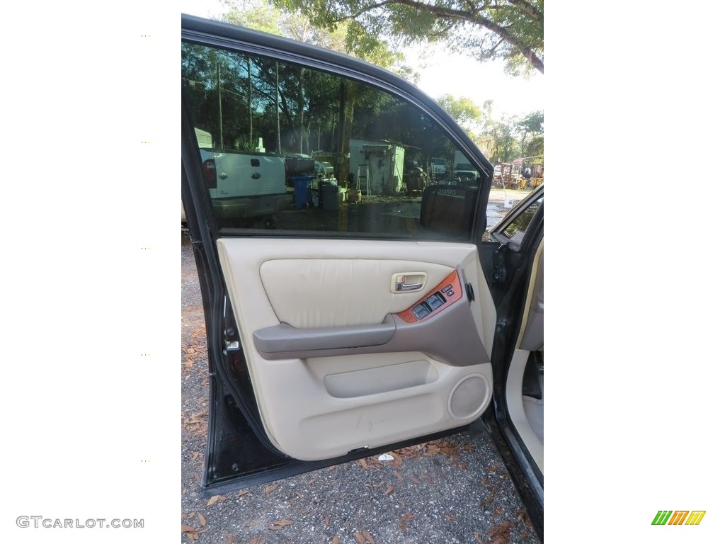 2002 RX 300 - Black Onyx / Ivory photo #9
