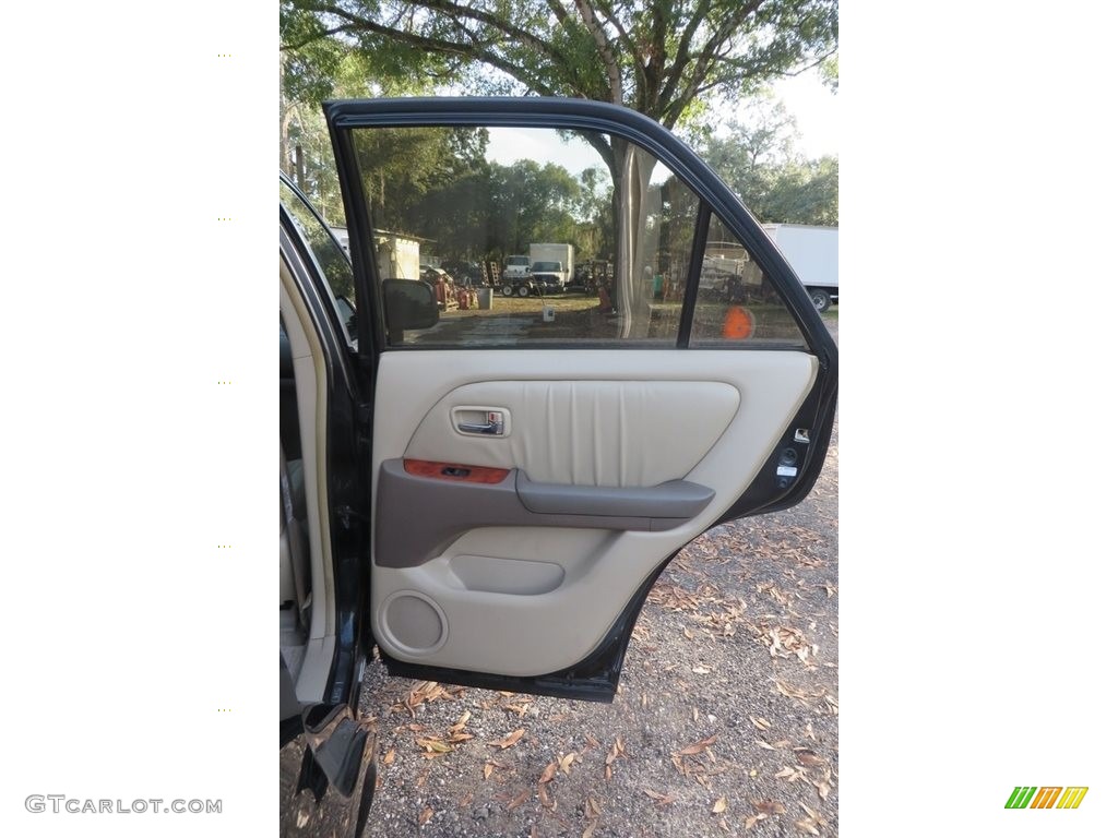 2002 RX 300 - Black Onyx / Ivory photo #12
