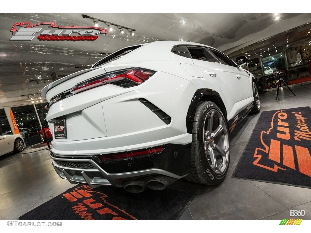2019 Urus AWD - Bianco Icarus Metallic / Arancio Leonis/Nero Ade photo #58