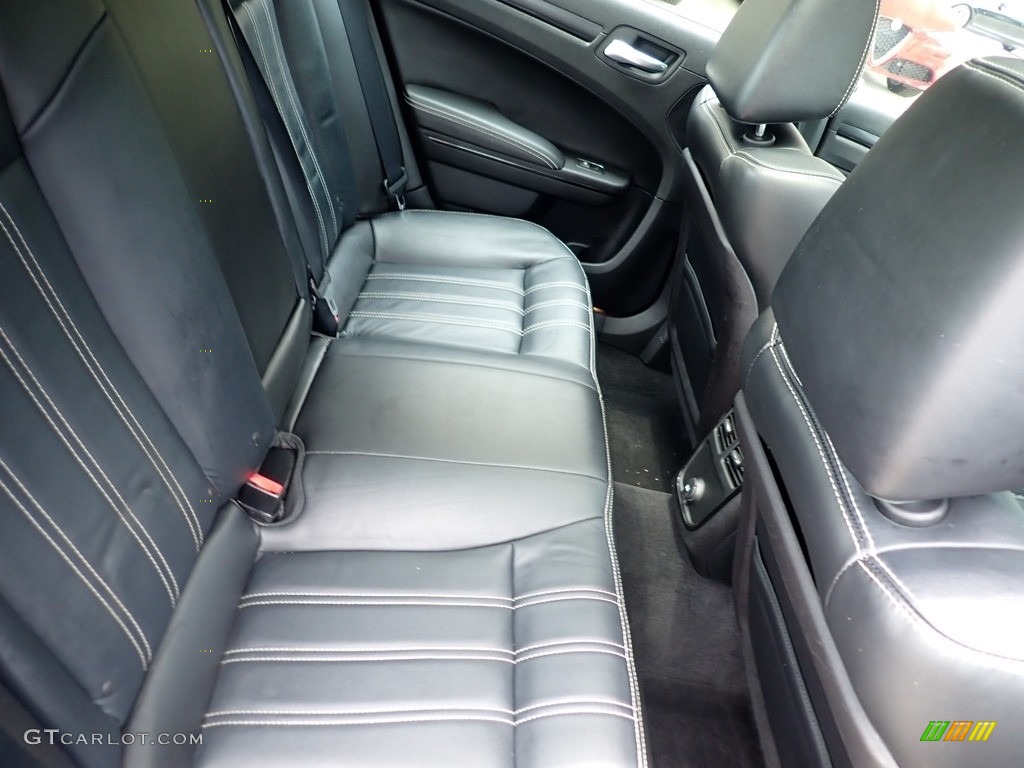 Black Interior 2014 Chrysler 300 S AWD Photo #138651582