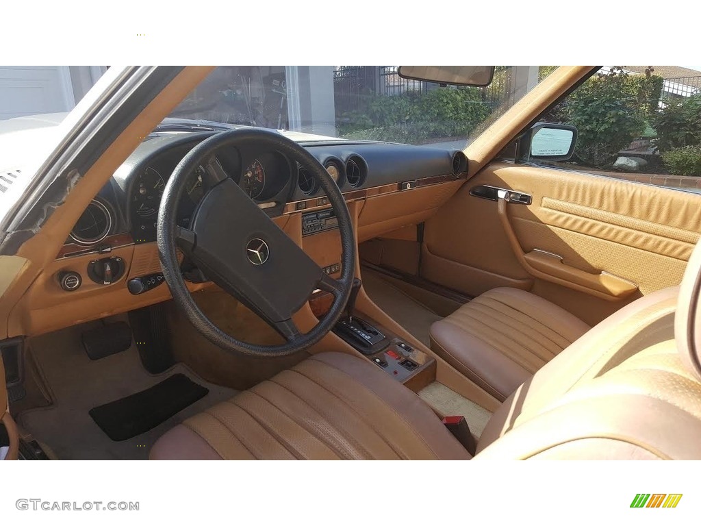 Palamino Interior 1984 Mercedes-Benz SL Class 380 SL Roadster Photo #138654237