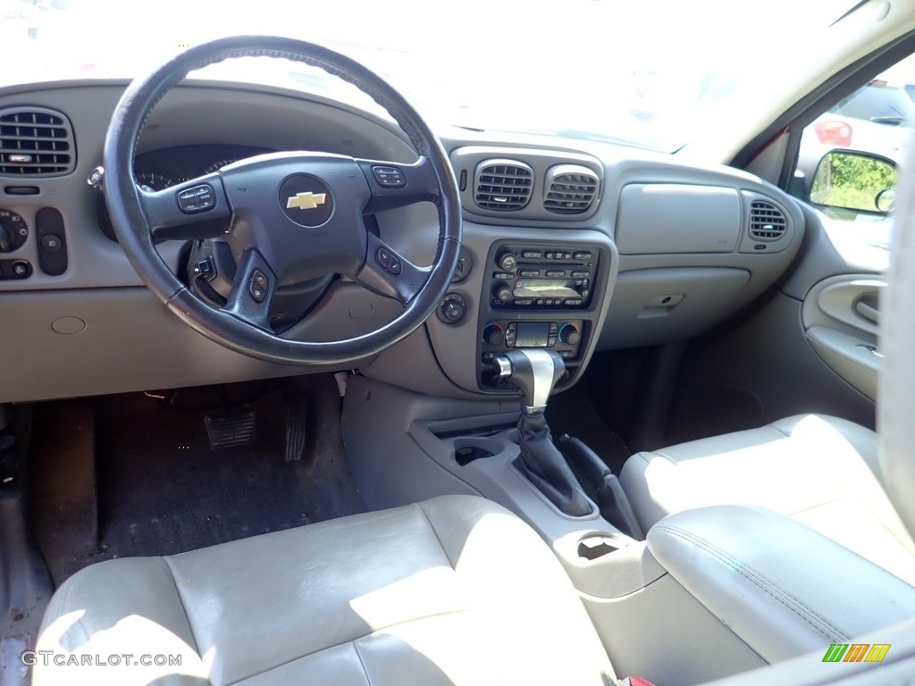 2009 TrailBlazer LT 4x4 - Red Jewel / Gray photo #8