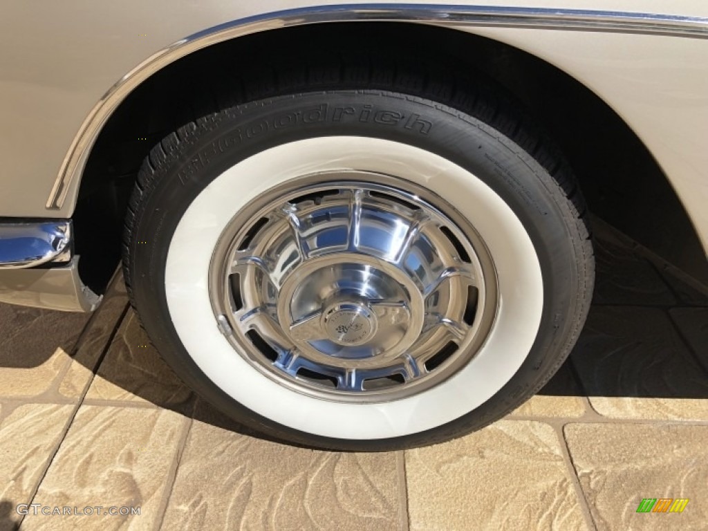 1961 Chevrolet Corvette Convertible Wheel Photo #138656142