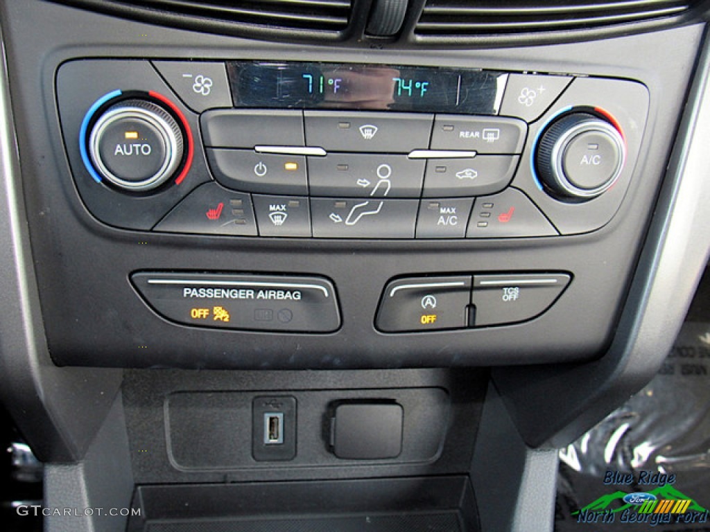 2018 Escape SE - Shadow Black / Charcoal Black photo #22
